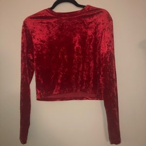 red velvet crop top long sleeve